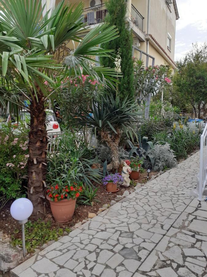 Apartmani Kramar Selce Buitenkant foto